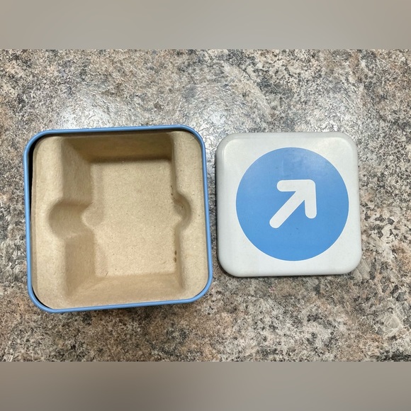 Fossil watch tin case - Picture 3 of 4